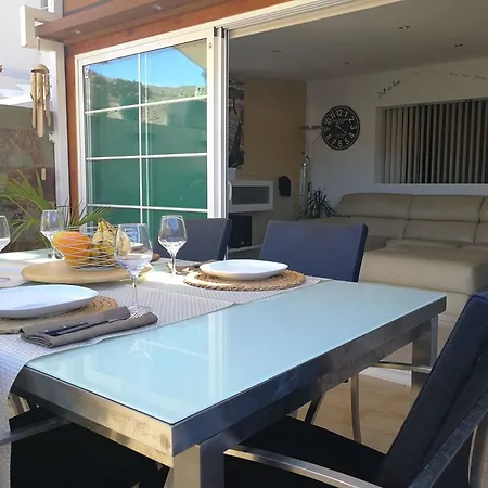 דירה With 3 Bedrooms In El Chaparral, With Wonderful Sea View, Po